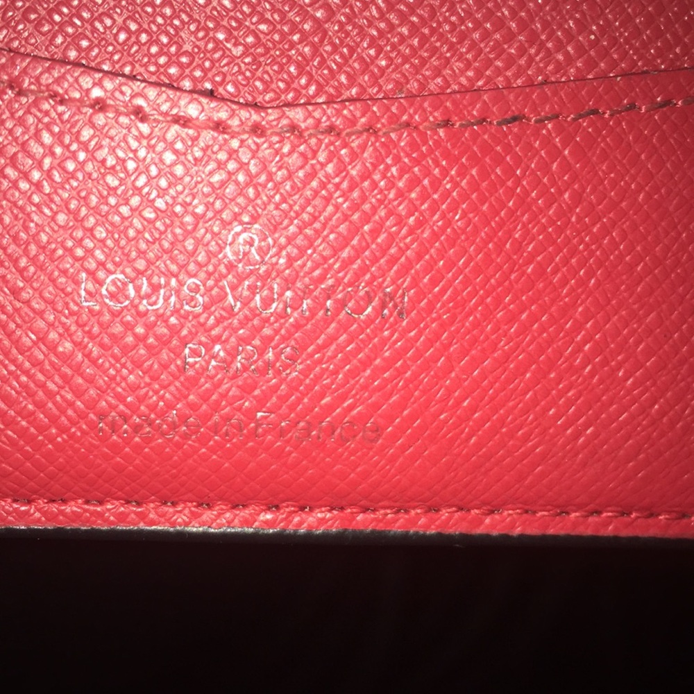 Red Louis Vuitton Wallet - Picture 3 of 3